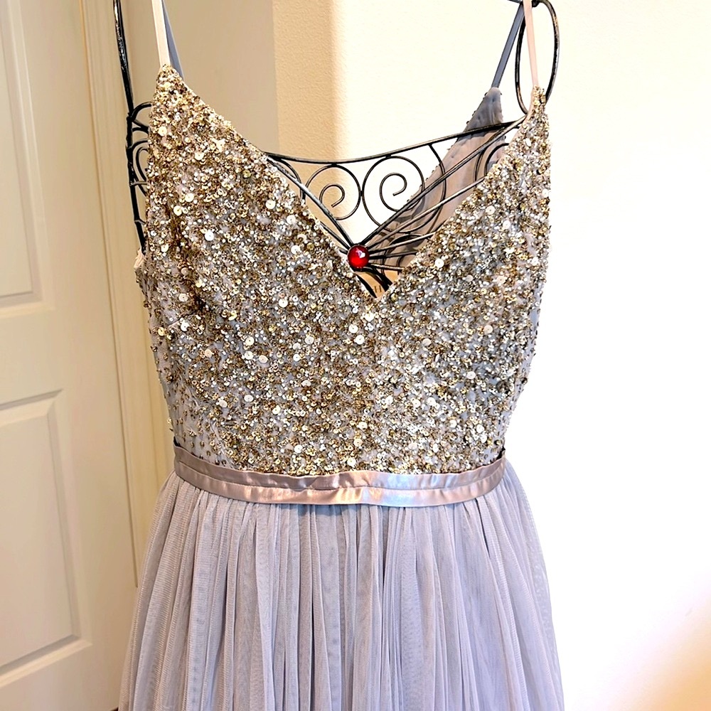 Wedding guest/cocktail dress by Anthropologie, B-HLDN., Size 6. Only worn once.